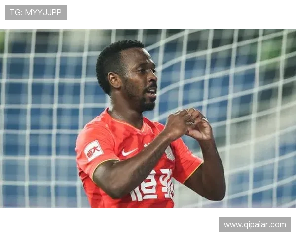 菲利克斯禁区内华丽舞动1对4轻巧挑射完美入网